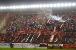 Tribüne des Estadio Diego Armando Maradona beim Spiel Argentinos Jrs. - Ferro Carril Oeste, Oktober 2016