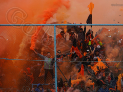 Into der Gästefans von Petrolero Argentino beim Clásico gegen Alianza im Coloso del Ruca Quimey, Cutral Có, August 2019