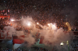 Rauch & Bengalos im Monumental bei River Plate - San Lorenzo