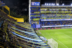 Boca-Fans in der Bombonera beim Spiel gegen Arsenal im April 2022
