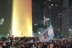Argentinische Fans am Obelisken nach dem WM-Finale 2014