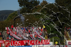 Intro der Valdivia-Fans beim clásico gegen Deportes Puerto Montt, Estadio Parque Municipal, Valdivia, April 2017